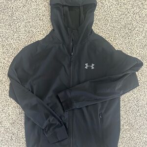 Men’s Under Armour full zip jacket.